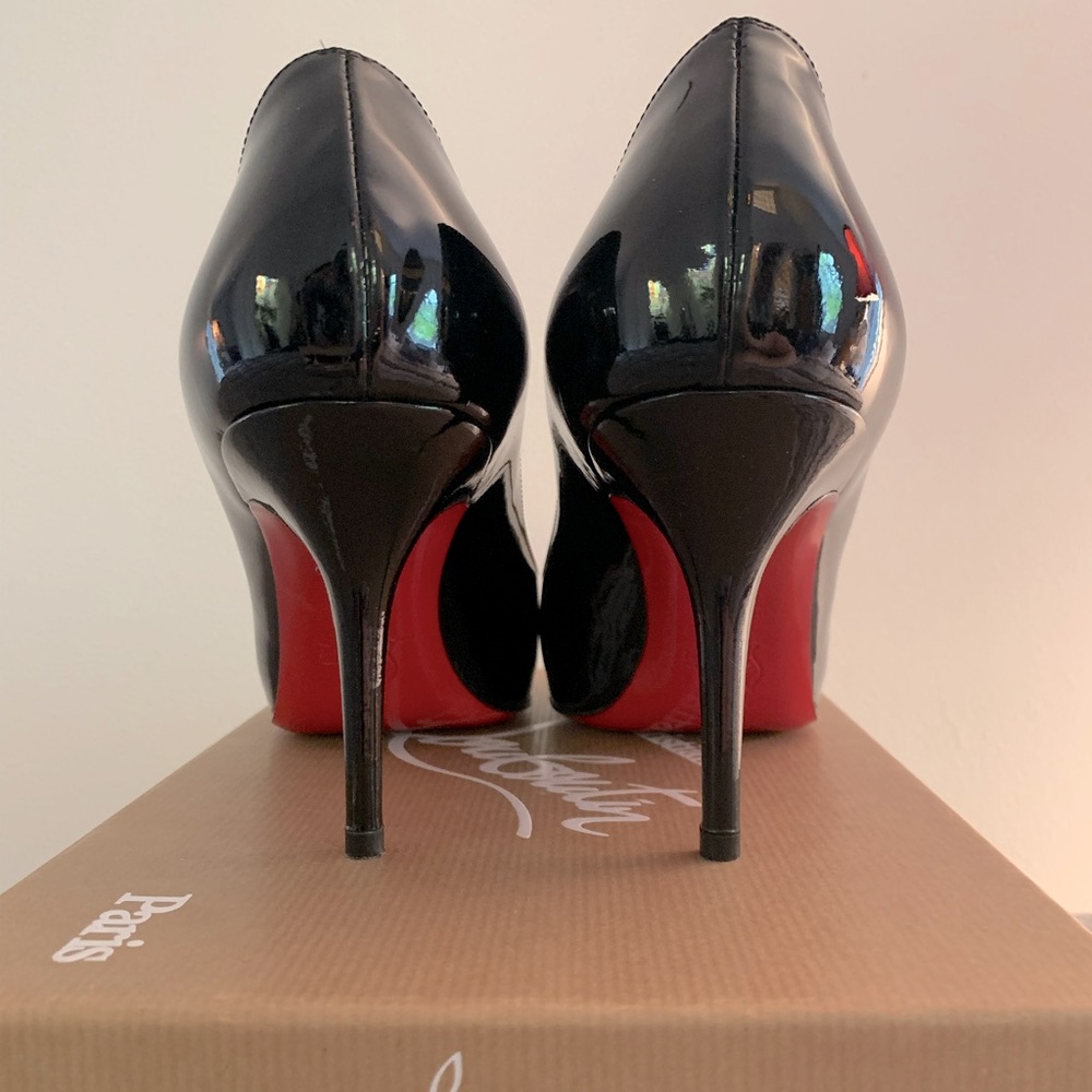 Christian Louboutin Paris size 40
